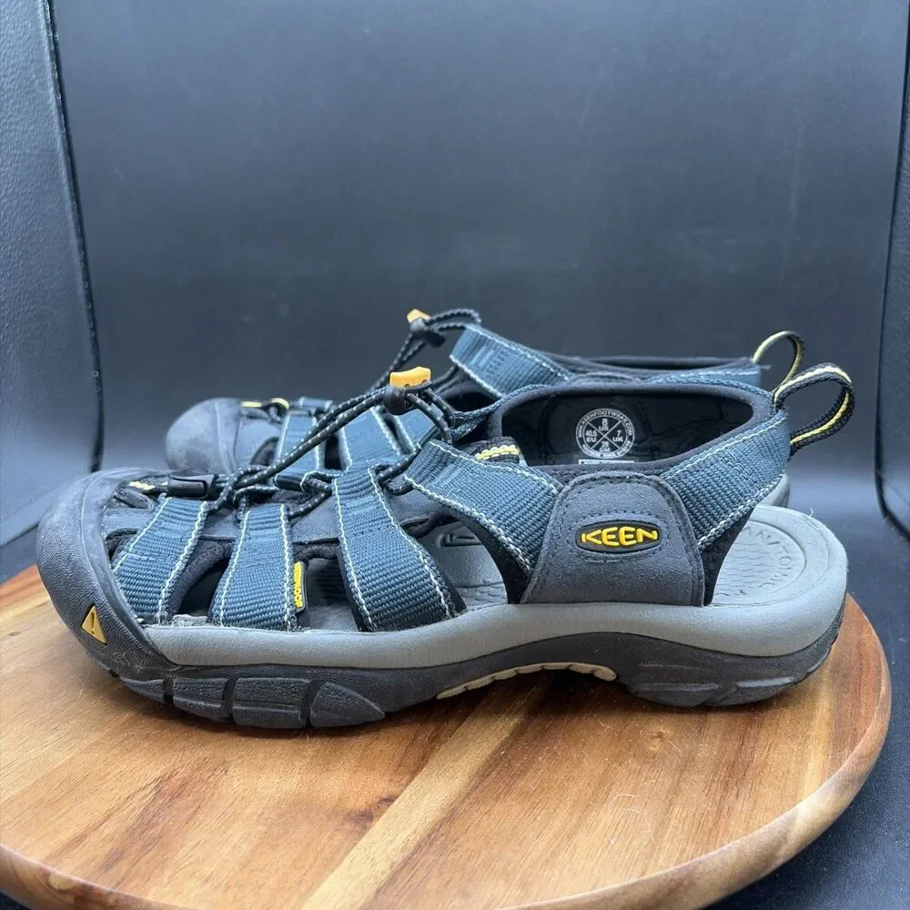 KEEN Newport H2 Sandals Mens Size 8 Sandals Navy Blue Waterproof Hiking Shoes